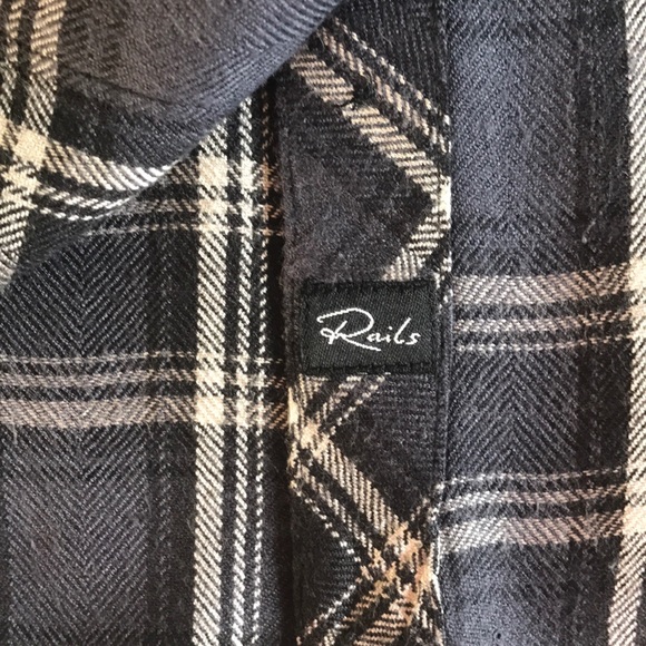 RAILS Hunter Plaid Flannel Shirt in Gray/Black - Picture 4 of 6